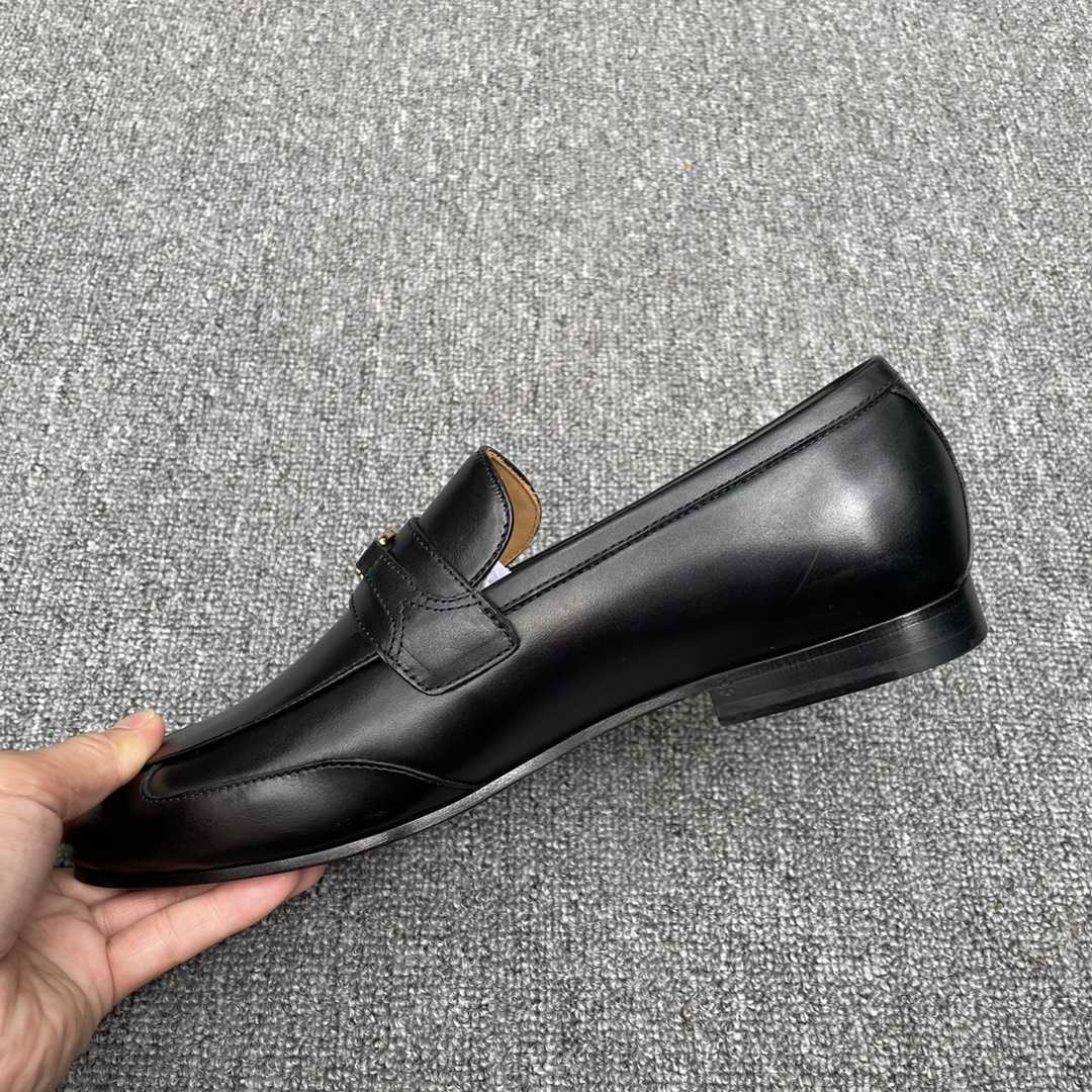 Gucci Men's Loafer With Interlocking G(Upon UK Size) - PerfectKickZ