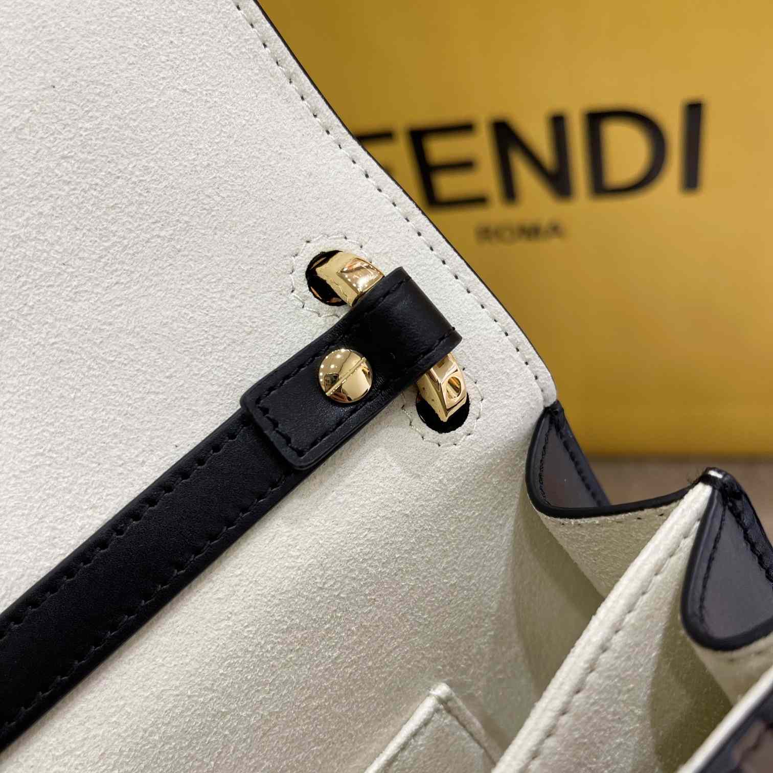 Fendi Kan U Small Brown Leather Mini-Bag(19-13-9cm) - PerfectKickZ
