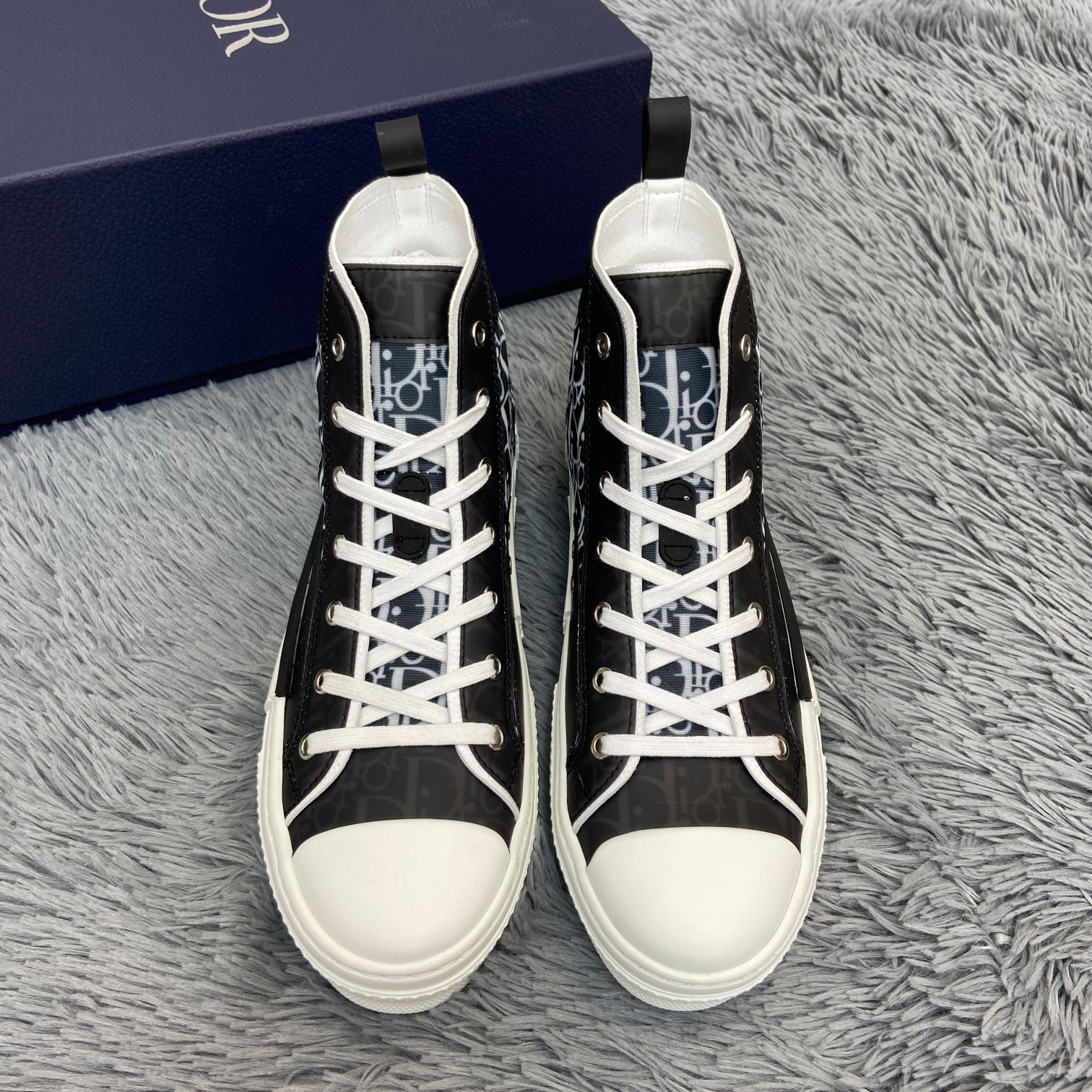 Dior B23 High-Top Sneaker - PerfectKickZ
