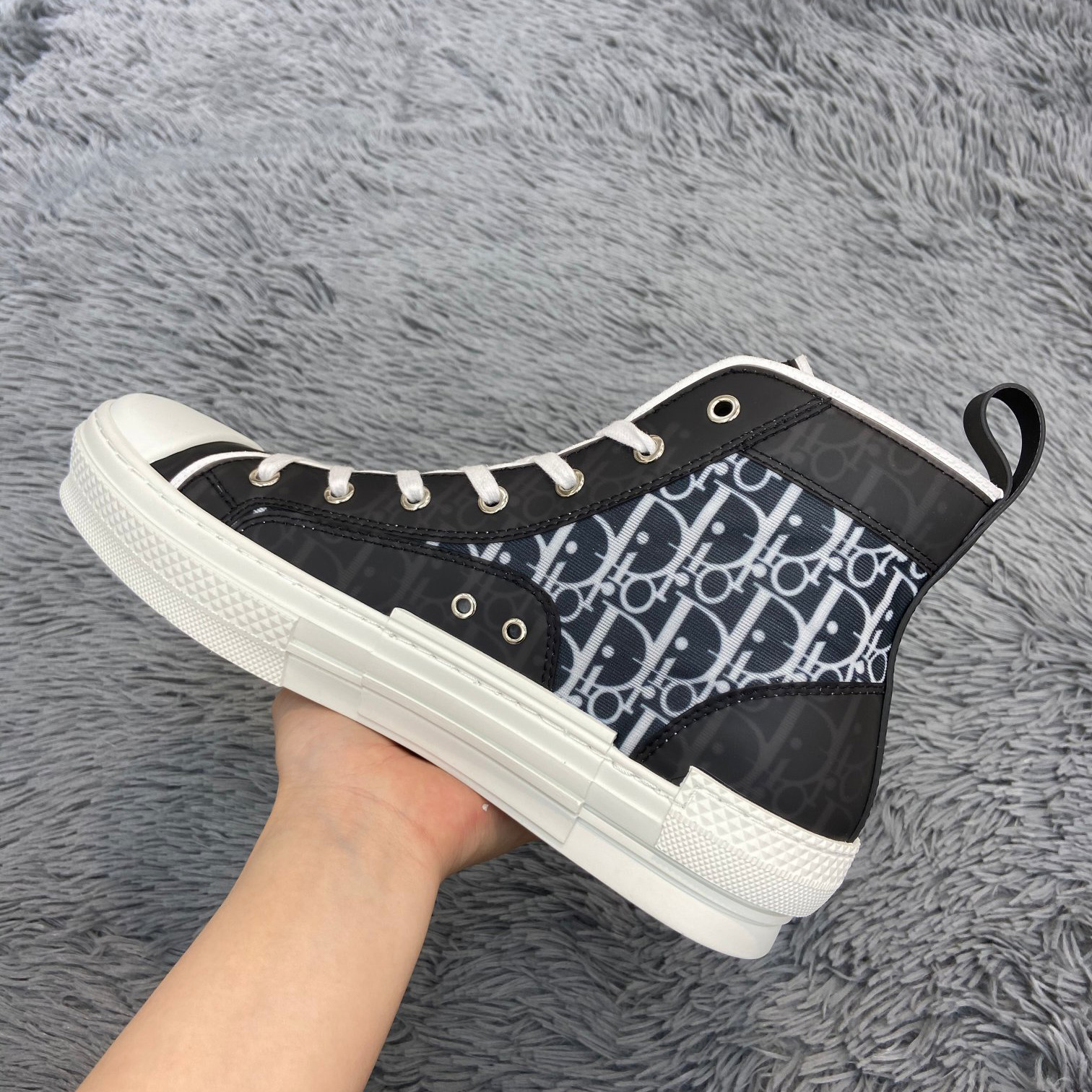 Dior B23 High-Top Sneaker - PerfectKickZ