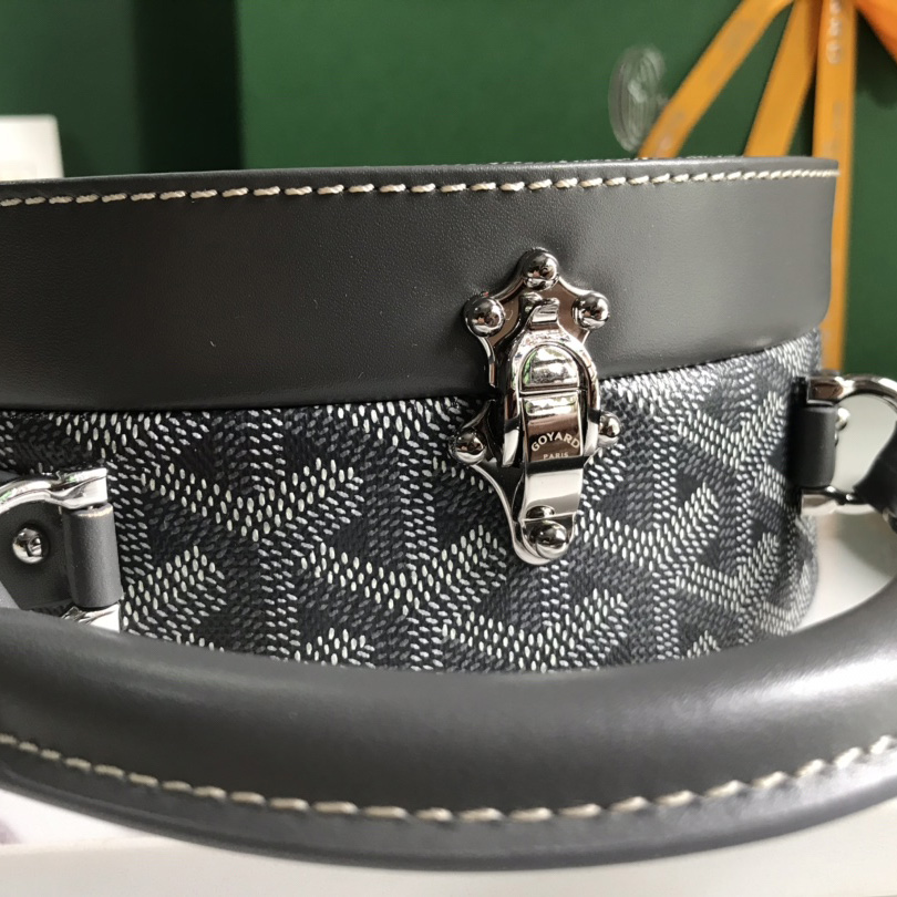 Goyard The Alto Hatbox Trunk Bag(18-16.5-7cm) - 