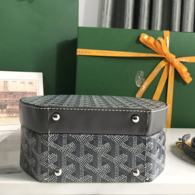 Goyard The Alto Hatbox Trunk Bag(18-16.5-7cm) - 