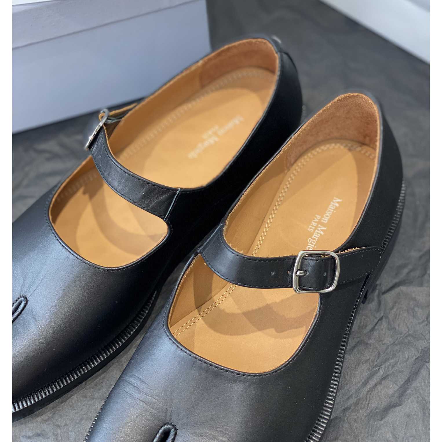 Maison Margiela Tabi Leather Mary Jane Shoes - PerfectKickZ