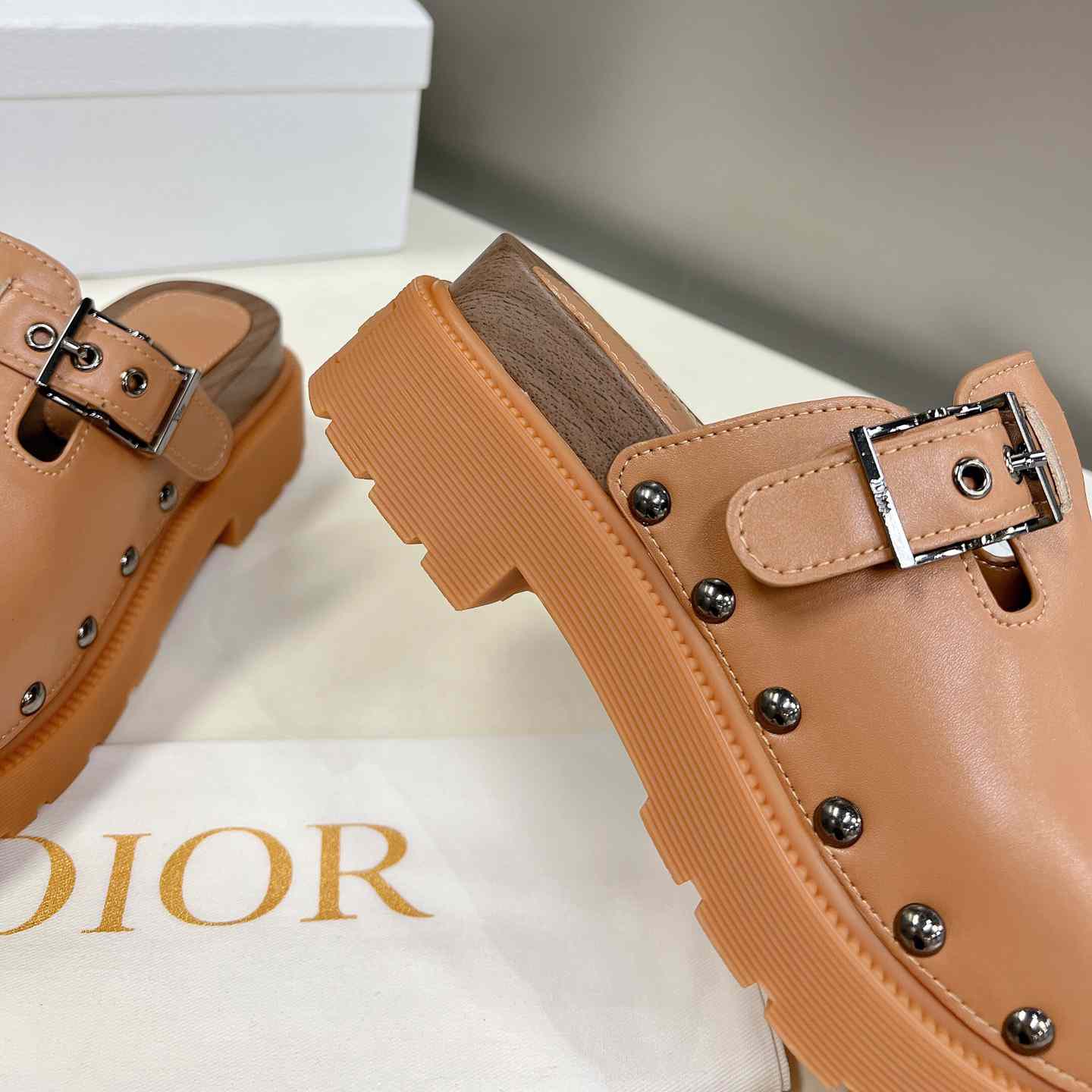 Dior Diorquake Clog - PerfectKickZ