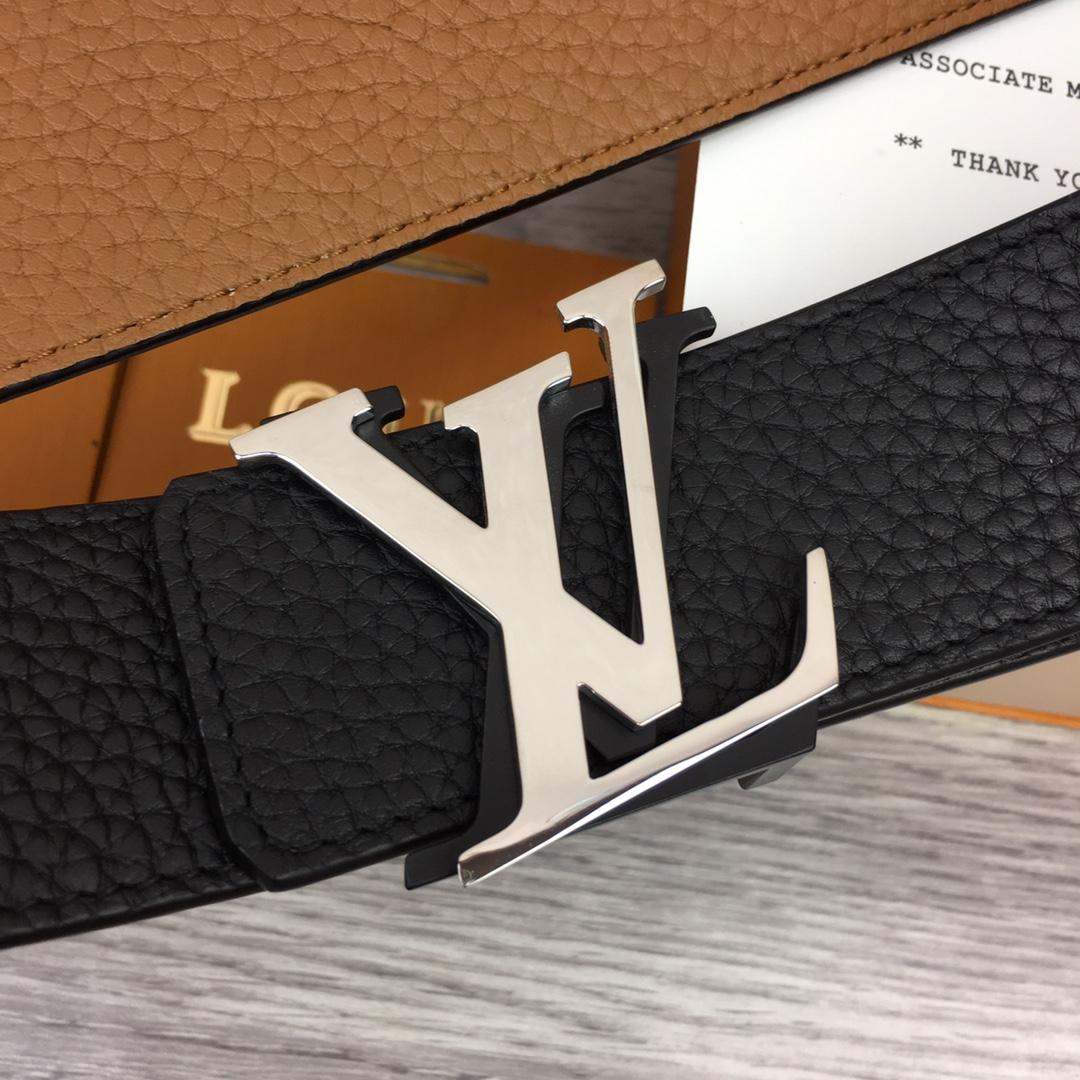 Louis Vuitton  LV Shake 40MM Reversible Belt - 
