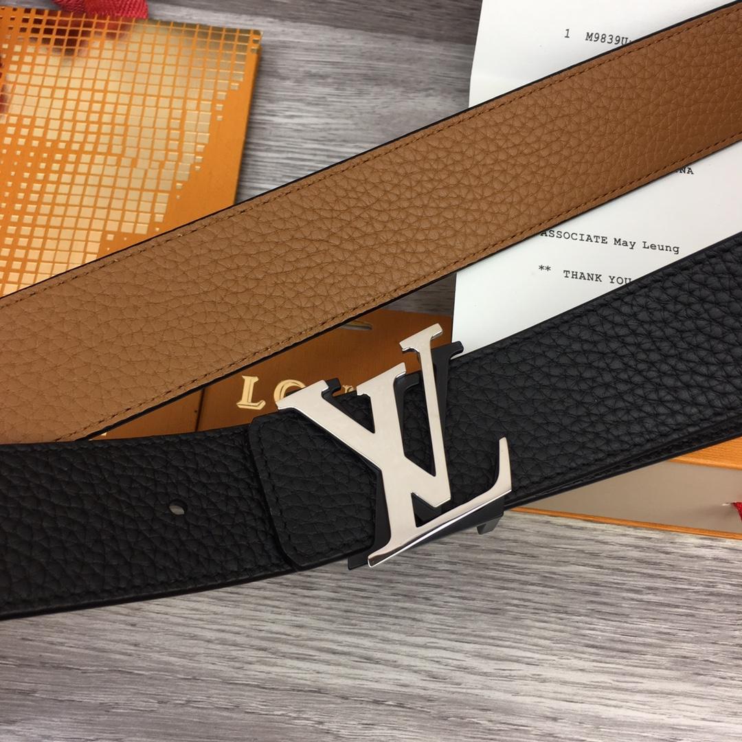 Louis Vuitton  LV Shake 40MM Reversible Belt - 