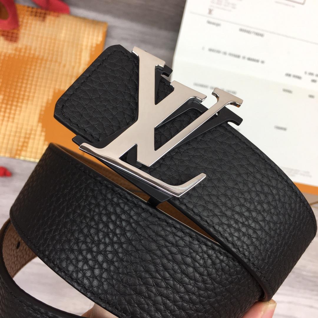 Louis Vuitton  LV Shake 40MM Reversible Belt - 