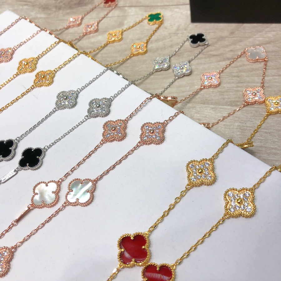 Van Cleef & Arpels Vintage Alhambra Long Necklace, 10 motifs - PerfectKickZ