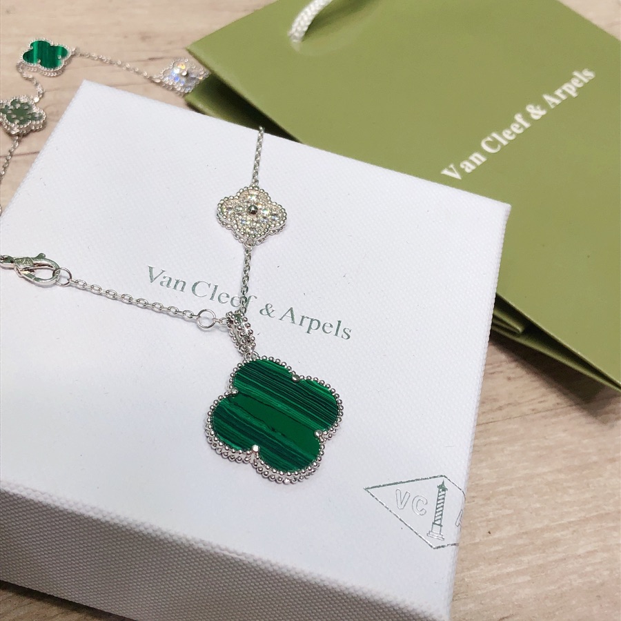 Van Cleef & Arpels Vintage Alhambra Long Necklace, 10 motifs - PerfectKickZ