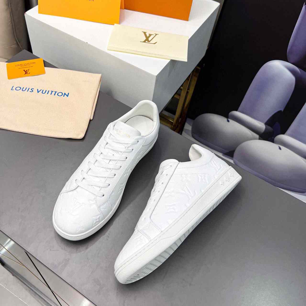 Louis Vuitton Luxembourg Sneaker    1A8QER - PerfectKickZ