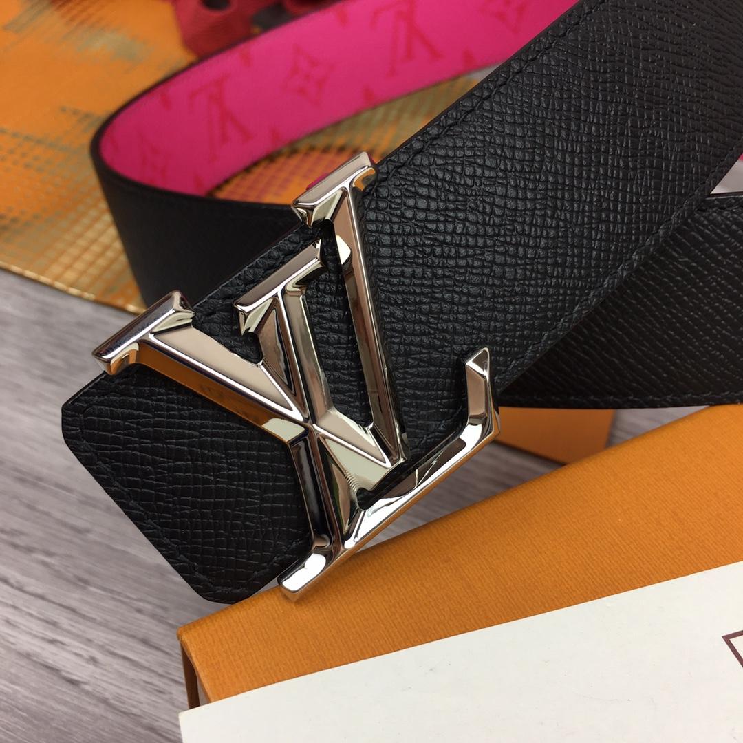 Louis Vuitton LV Pyramide 40mm Reversible - PerfectKickZ