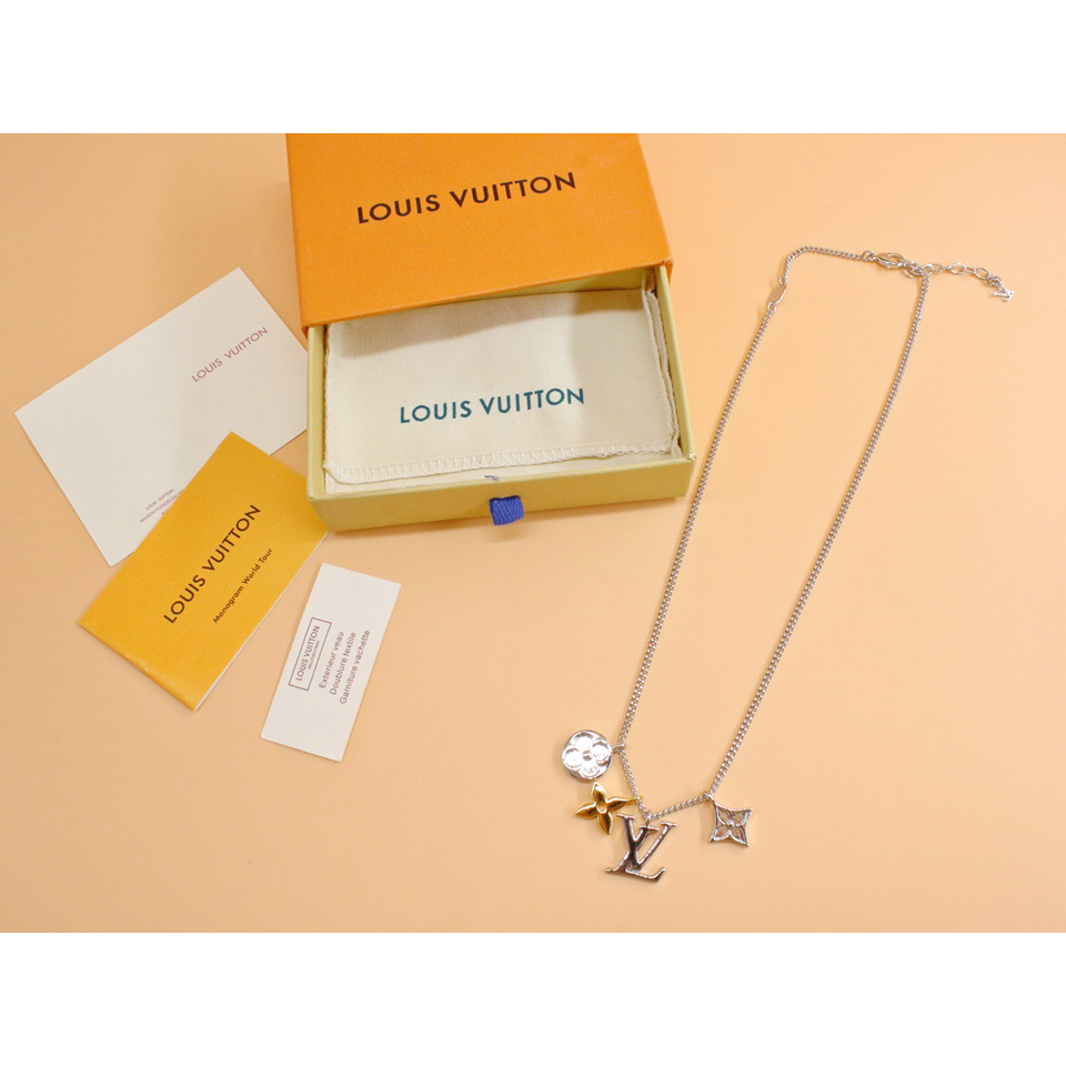 Louis Vuitton LV Instinct Pendant       M00522 - 