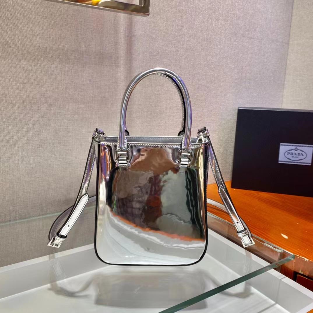 Prada Small Brushed Leather Tote(17.5-15-5cm) - PerfectKickZ