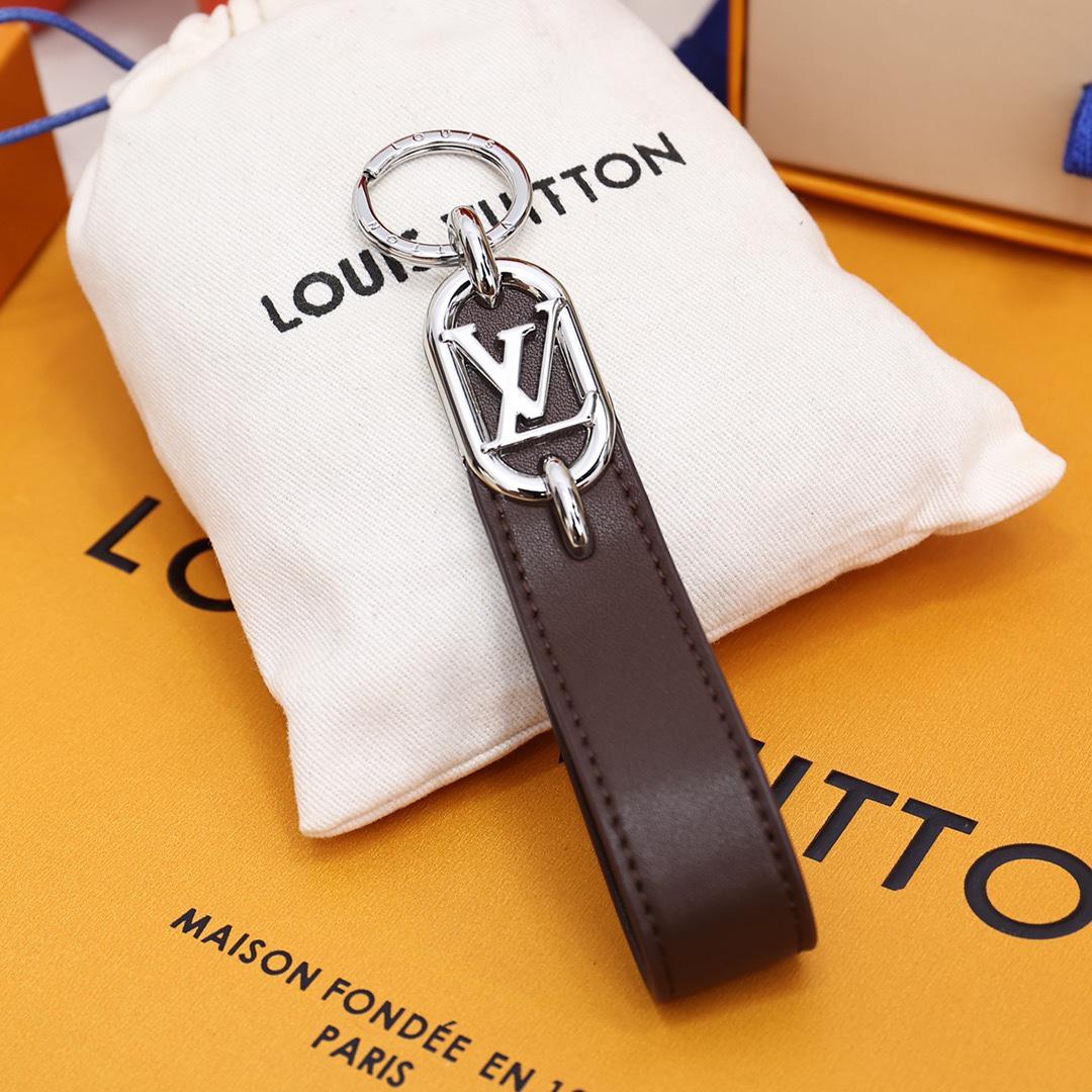 Louis Vuitton LV Link Dragonne     M00826 - PerfectKickZ