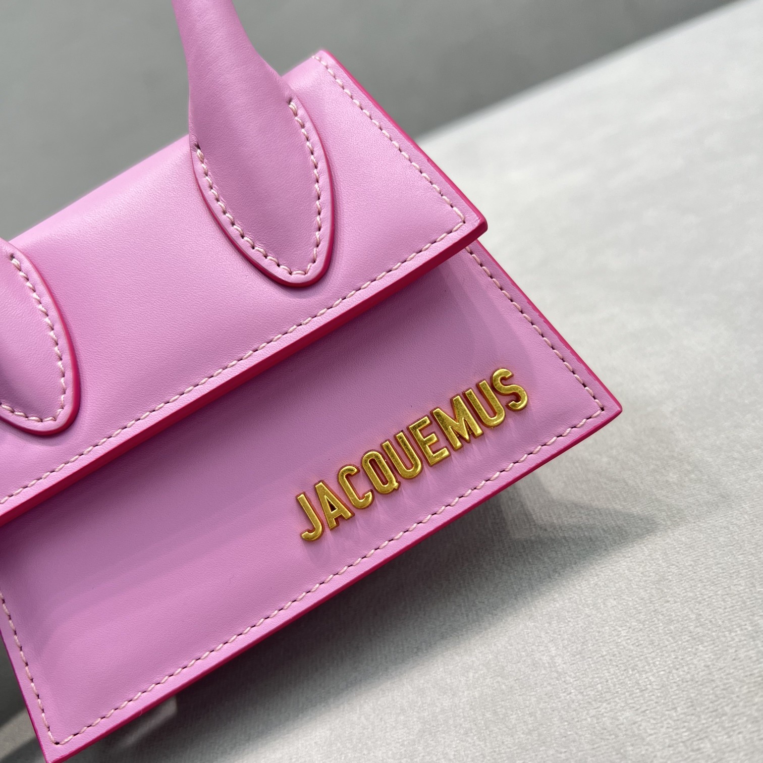 Jacquemus Le Chiquito Signature Mini Handbag(12-8-5cm) - PerfectKickZ