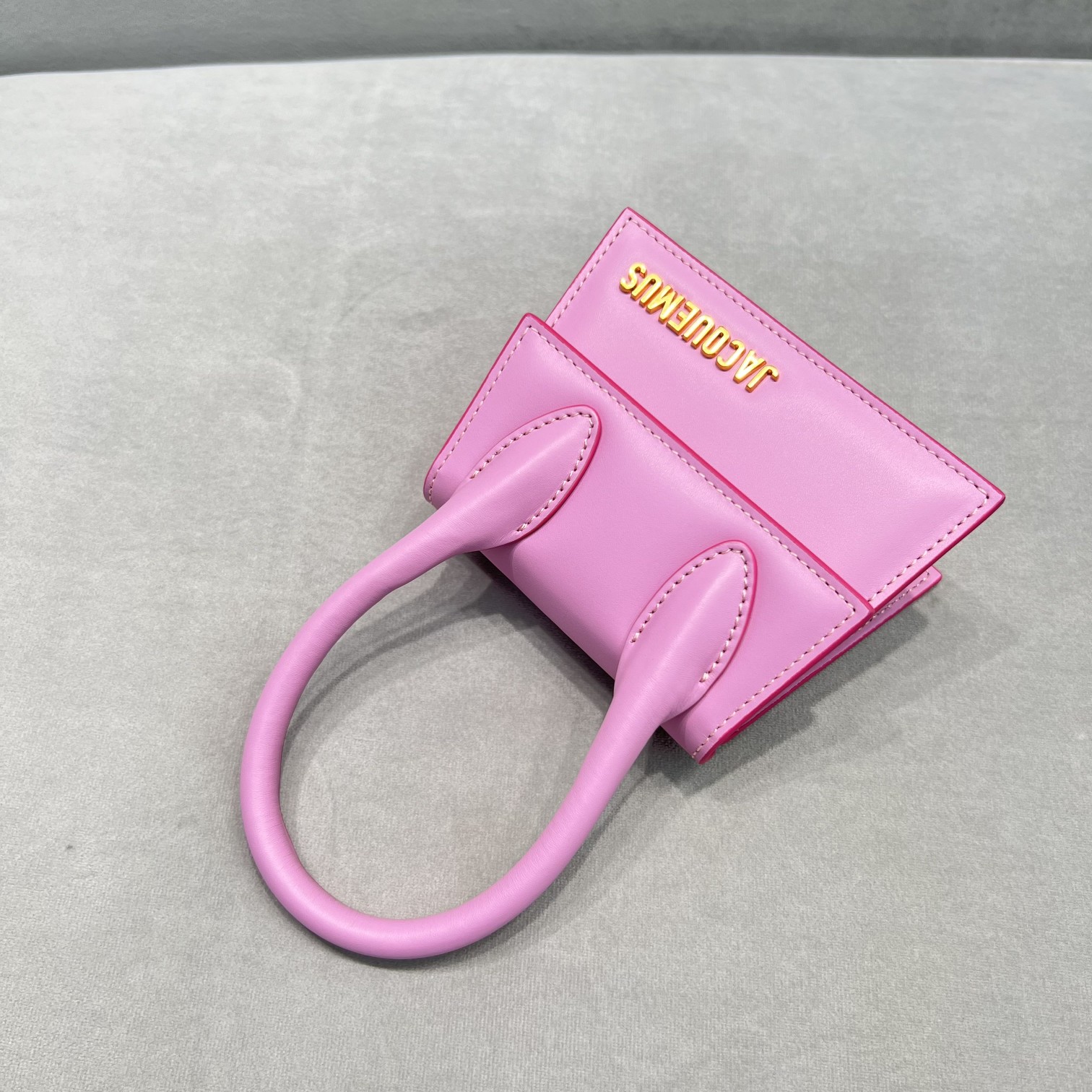 Jacquemus Le Chiquito Signature Mini Handbag(12-8-5cm) - PerfectKickZ