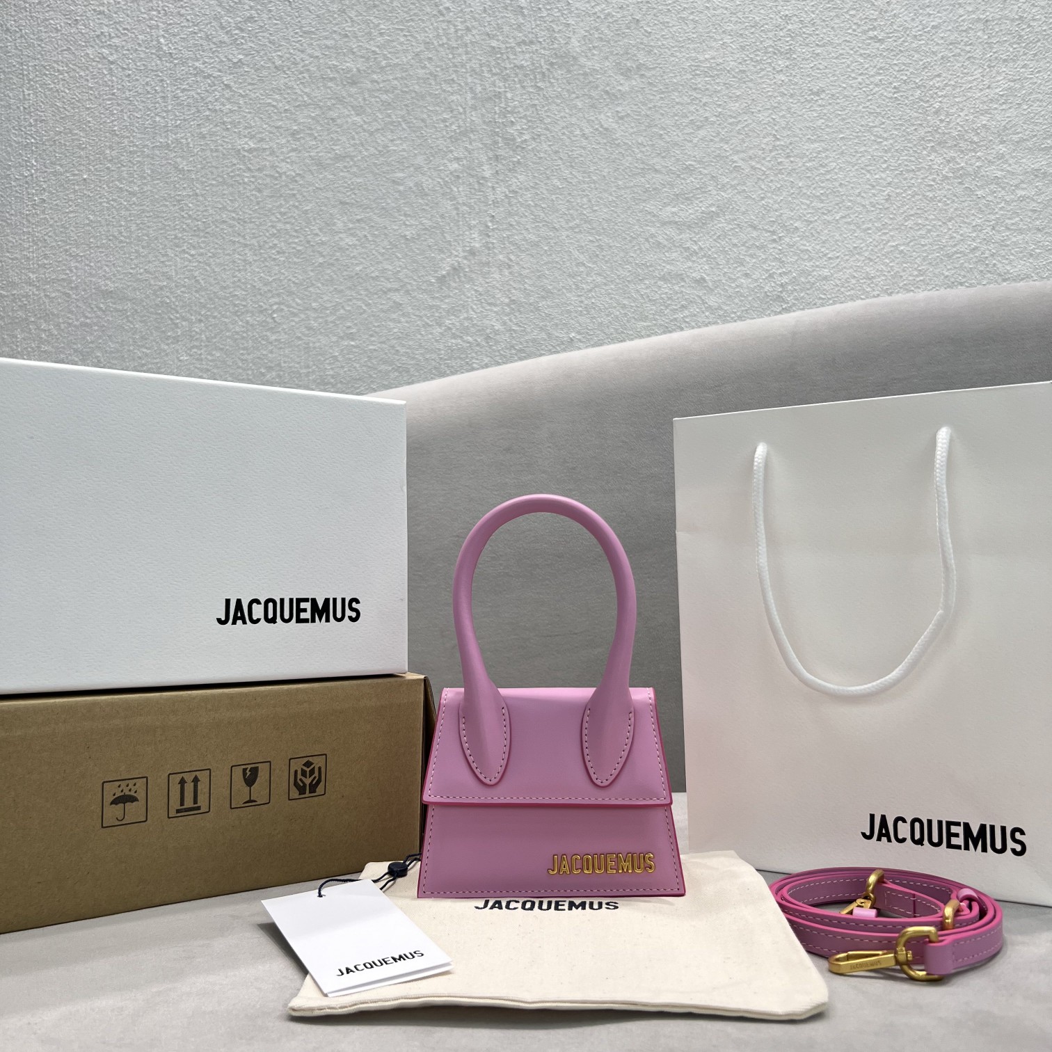 Jacquemus Le Chiquito Signature Mini Handbag(12-8-5cm) - PerfectKickZ