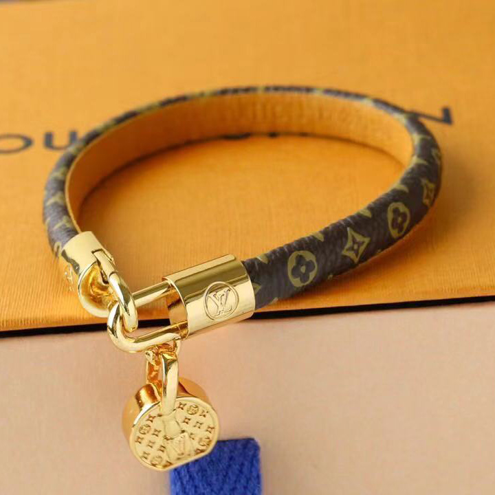 Louis Vuitton LV Cannes Bracelet      - PerfectKickZ