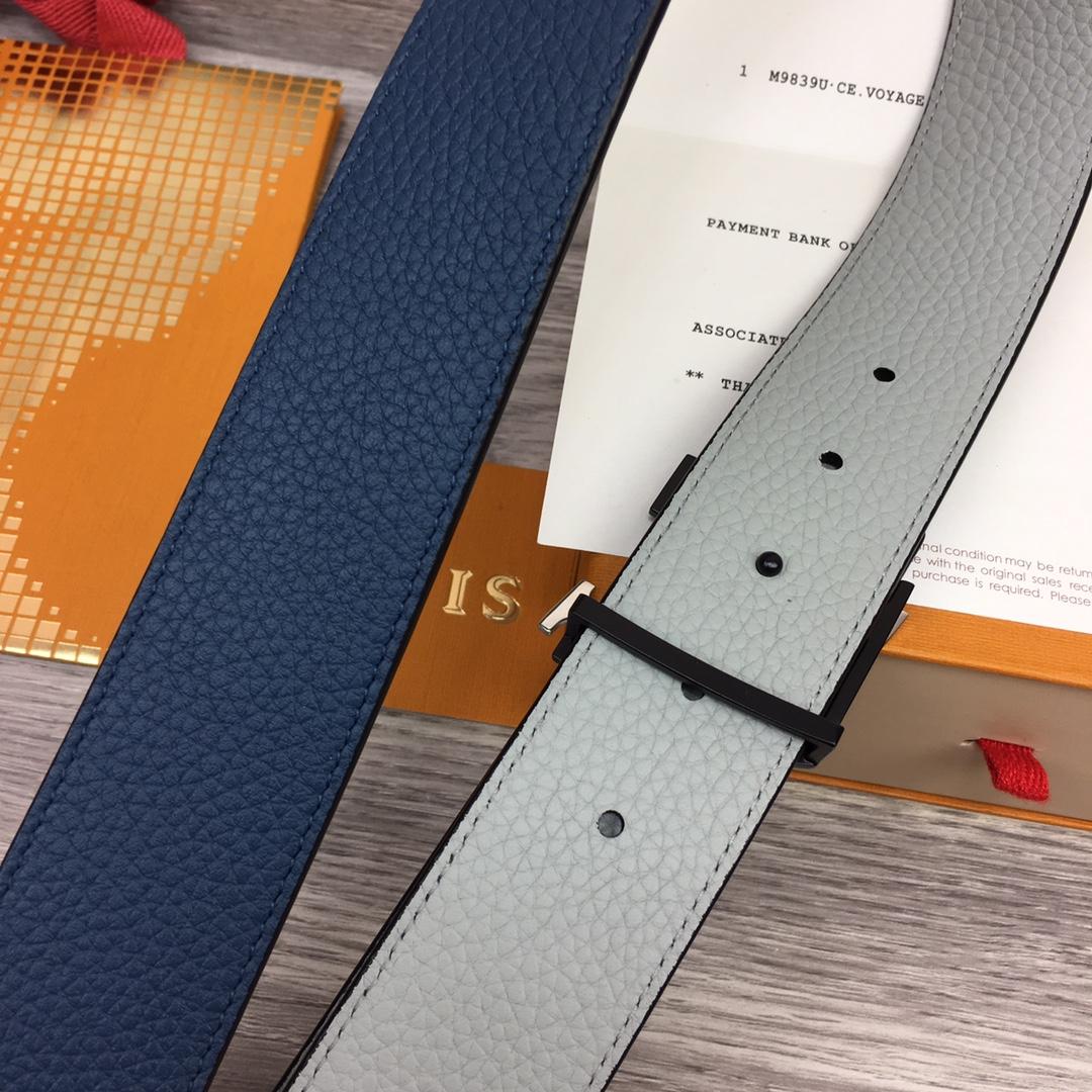 Louis Vuitton  LV Shake 40MM Reversible Belt - PerfectKickZ