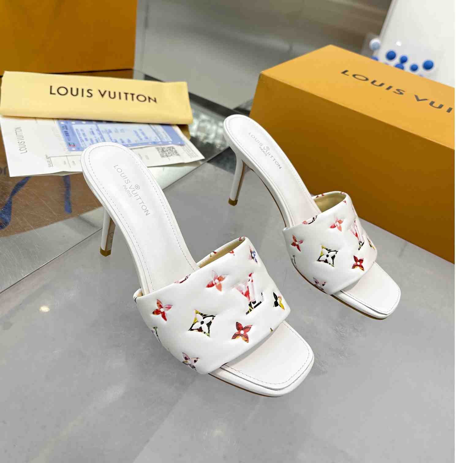 Louis Vuitton Revival Mule     1AAP7M - PerfectKickZ