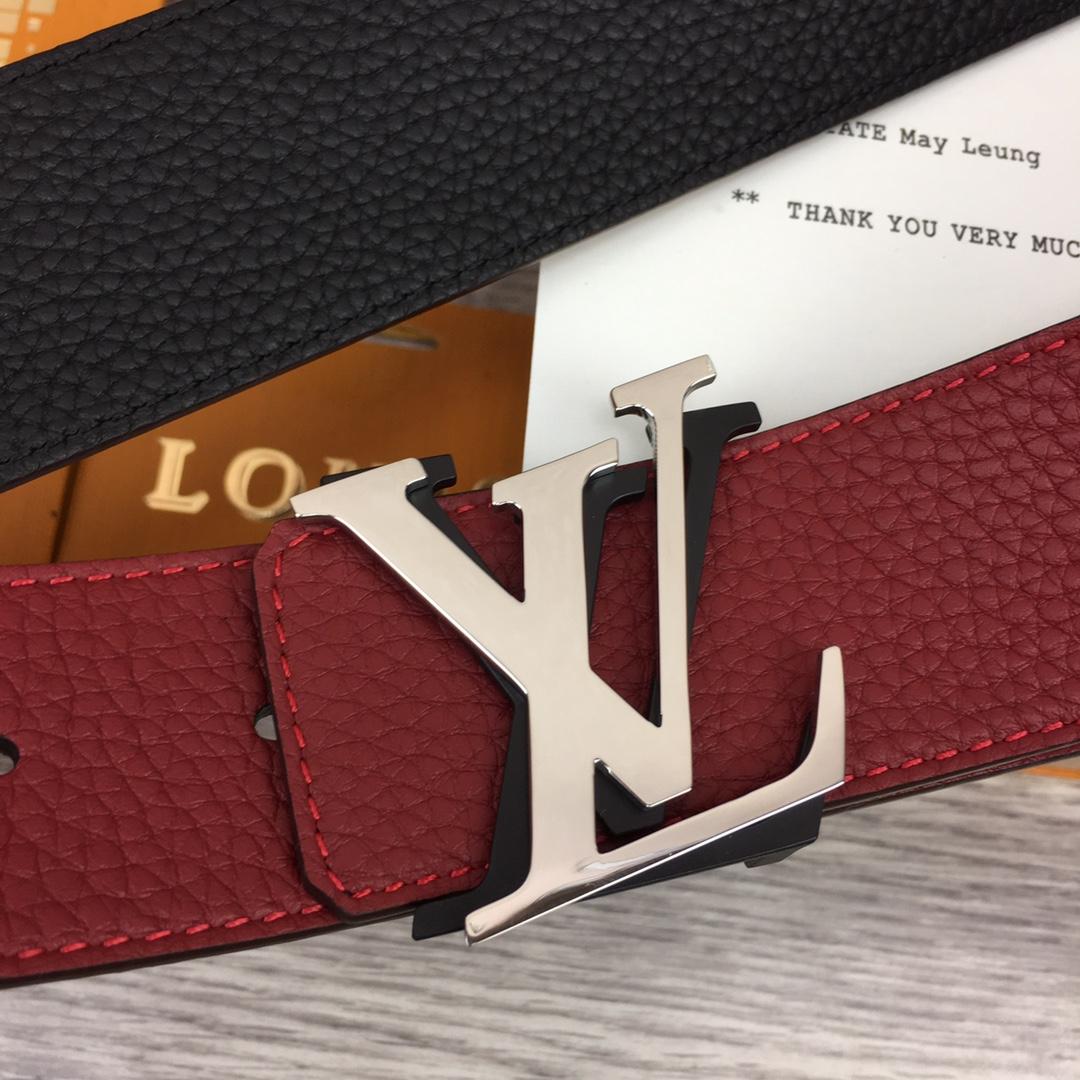 Louis Vuitton  LV Shake 40MM Reversible Belt - PerfectKickZ