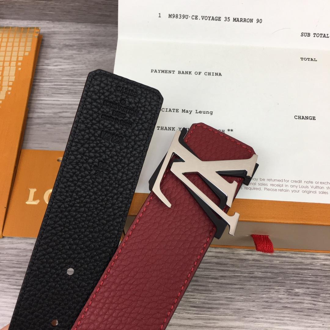 Louis Vuitton  LV Shake 40MM Reversible Belt - PerfectKickZ