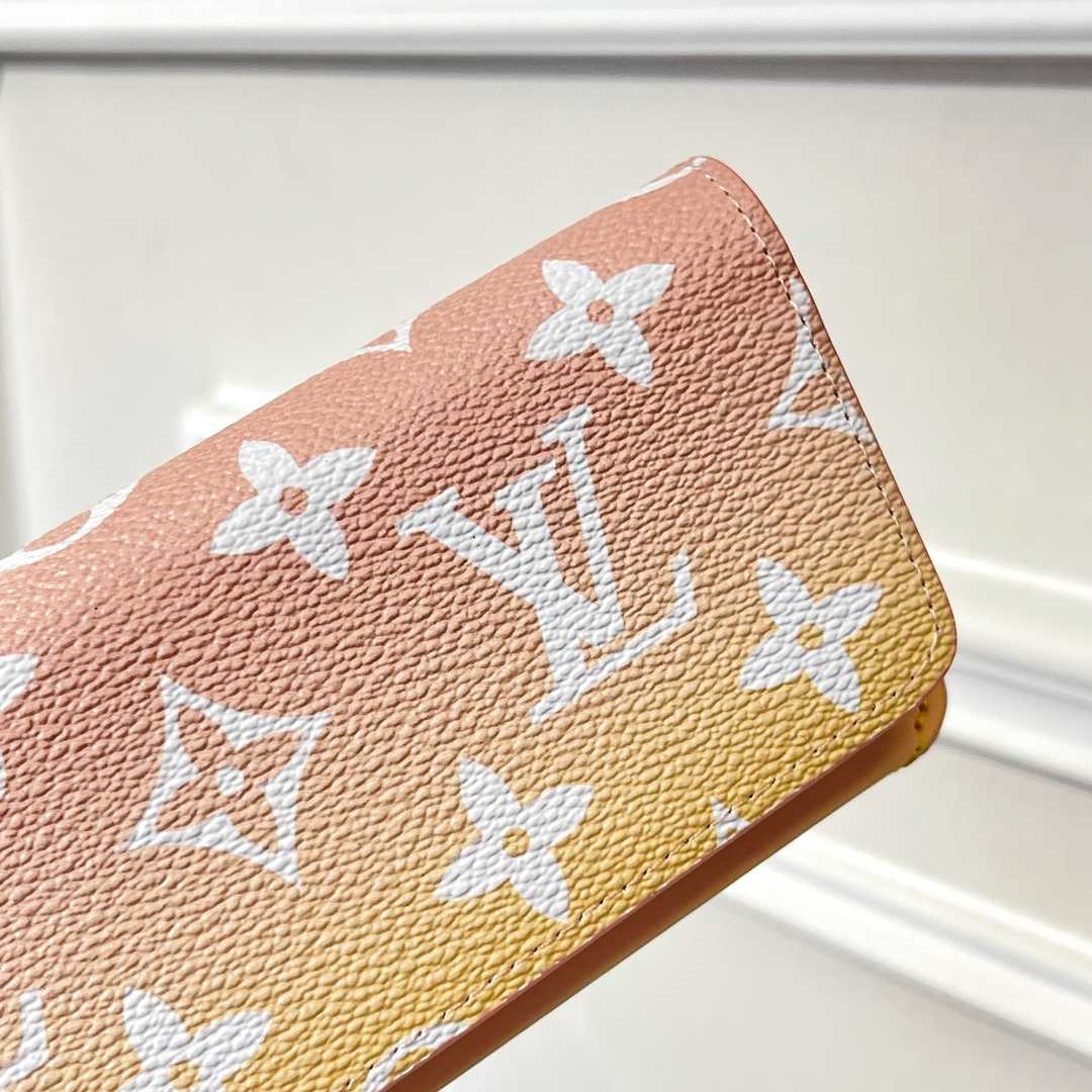 Louis Vuitton Woody Glasses Case   GI0620 - PerfectKickZ