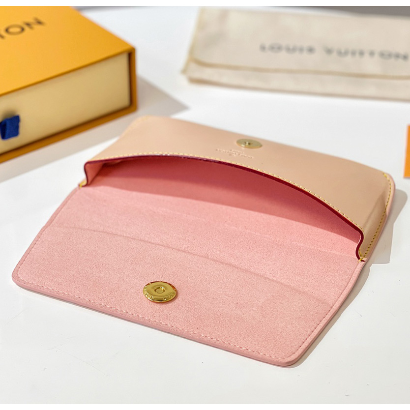 Louis Vuitton Woody Glasses Case   GI0620 - PerfectKickZ