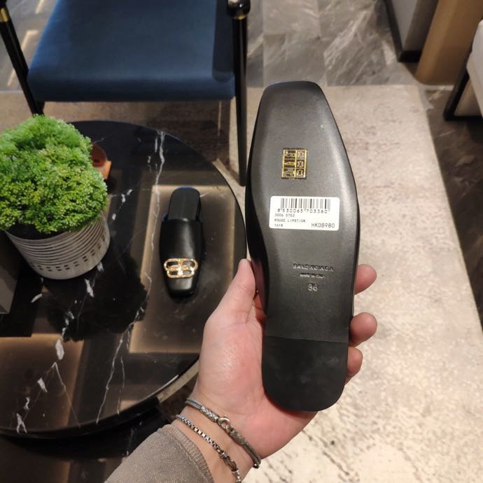 Balenciaga Cosy BB Slide In Black Smooth Calfskin, Aged-Gold Hardware - PerfectKickZ
