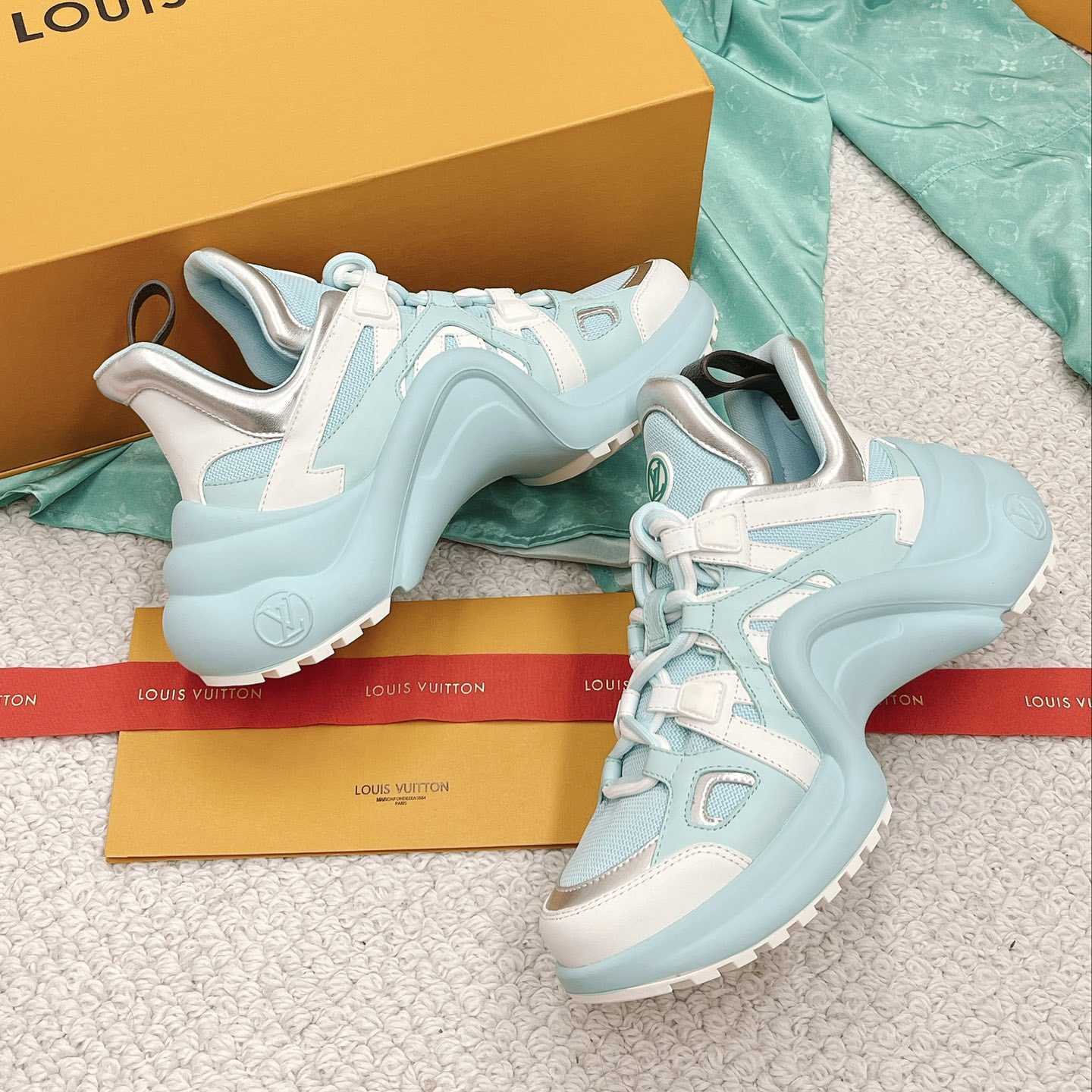 Louis Vuitton LV Archlight Sneaker      - PerfectKickZ