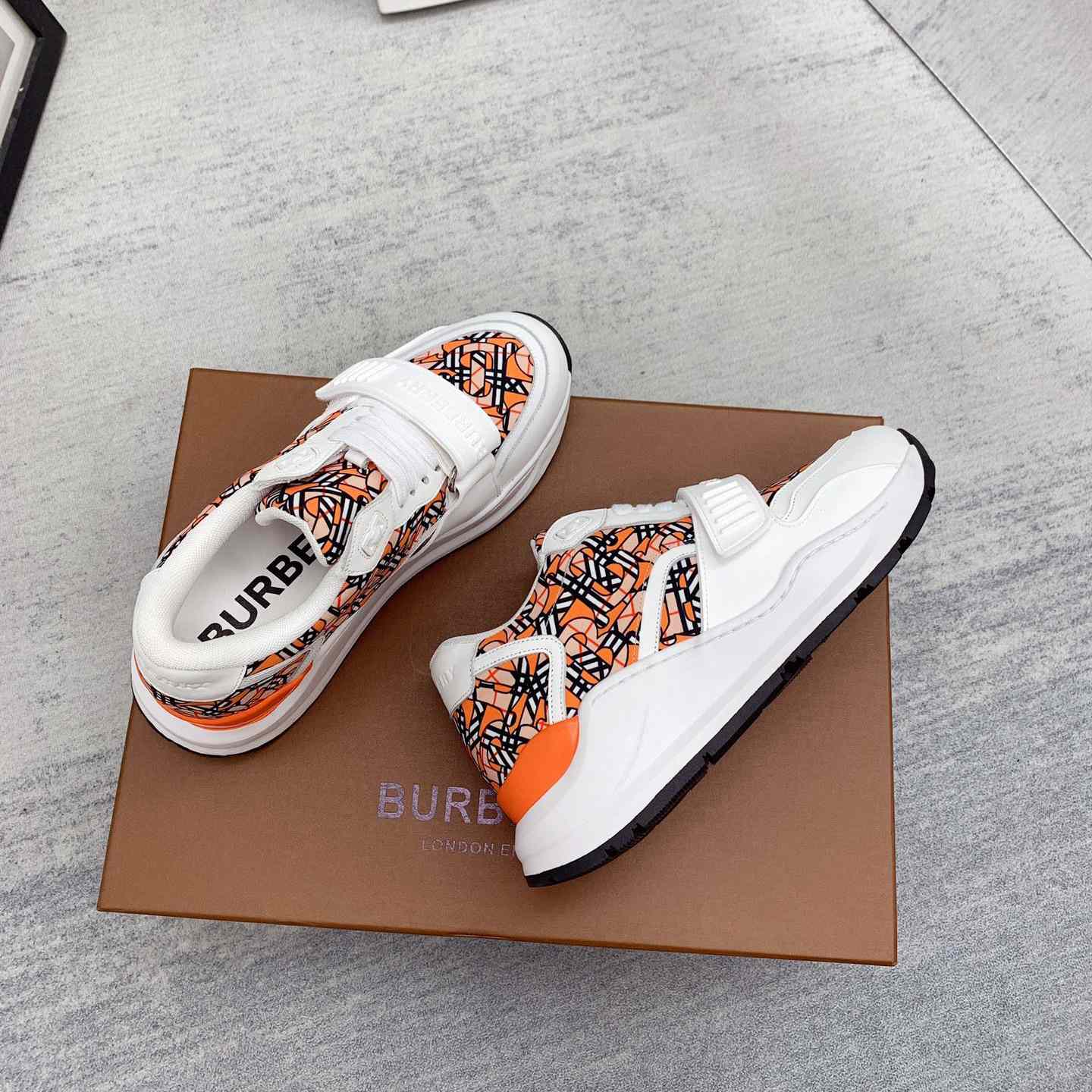 Burberry Monogram Print Linen Nylon And Leather Sneakers - PerfectKickZ