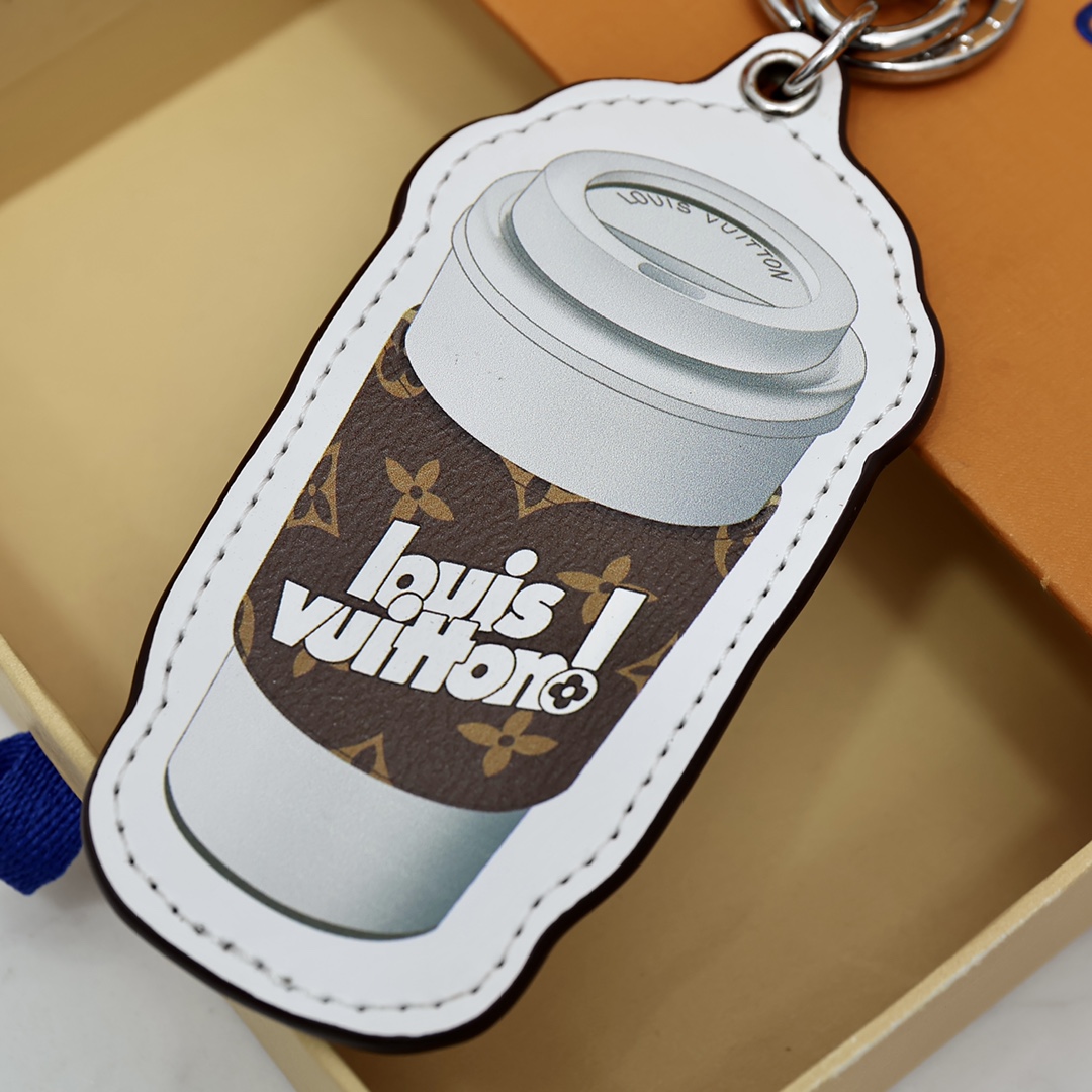 Louis Vuitton Everyday Lv Cup    MP3108 - PerfectKickZ