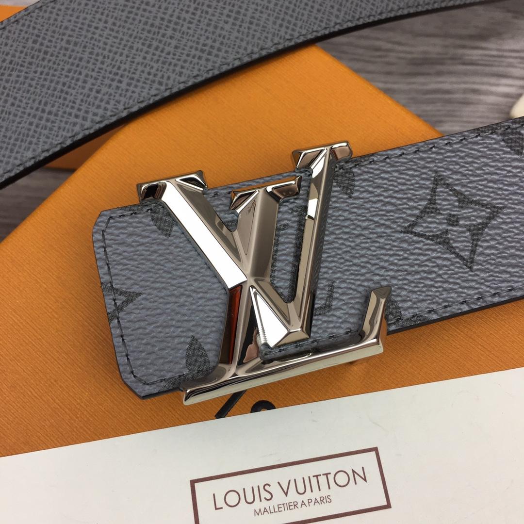 Louis Vuitton LV Pyramide 40mm Reversible - PerfectKickZ