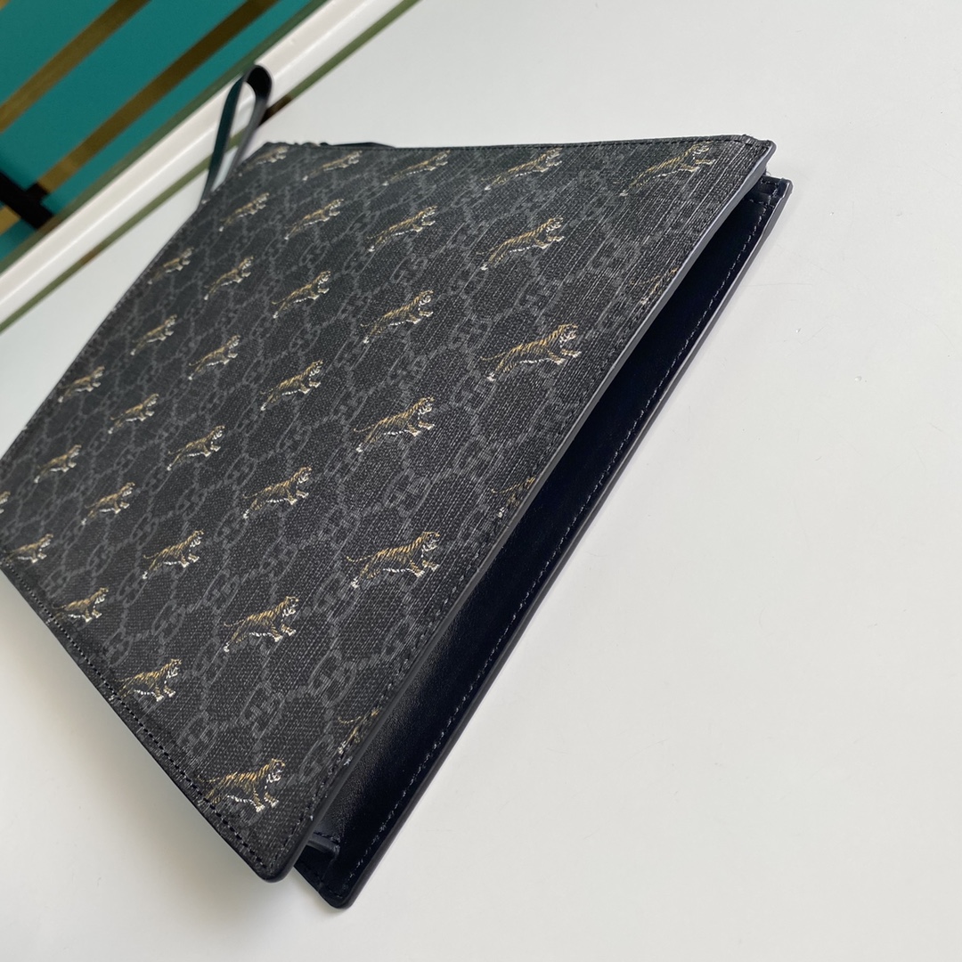 Gucci Black GG Pouch(28-22-3.5cm) - PerfectKickZ