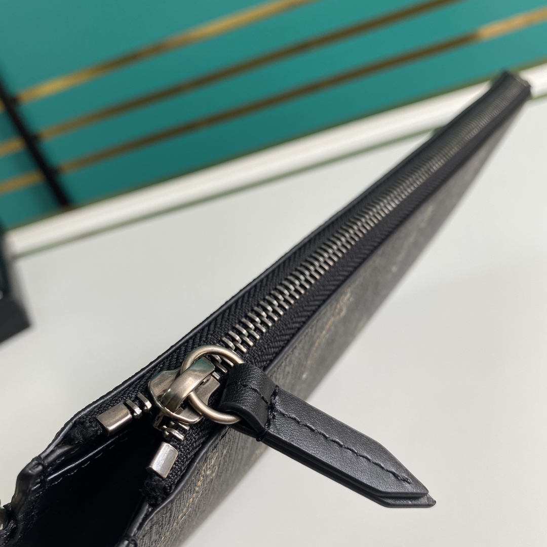 Gucci Black GG Pouch(28-22-3.5cm) - PerfectKickZ