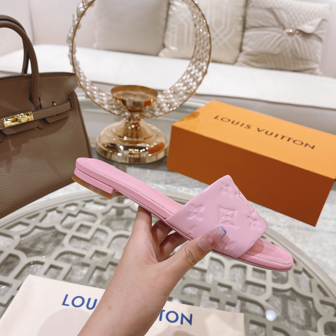 Louis Vuitton Revival Flat Mule     1AAEP0 - PerfectKickZ