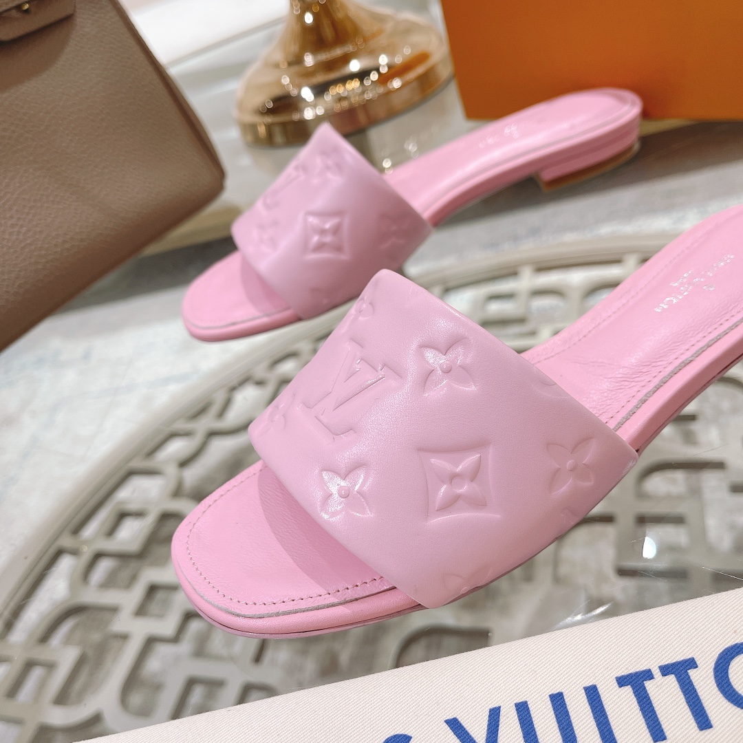 Louis Vuitton Revival Flat Mule     1AAEP0 - PerfectKickZ