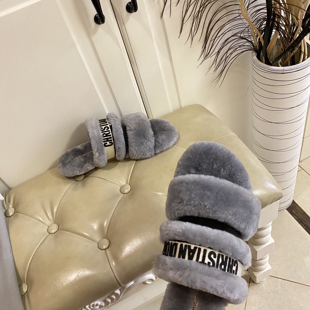 Dior Chez Moi Slide - PerfectKickZ