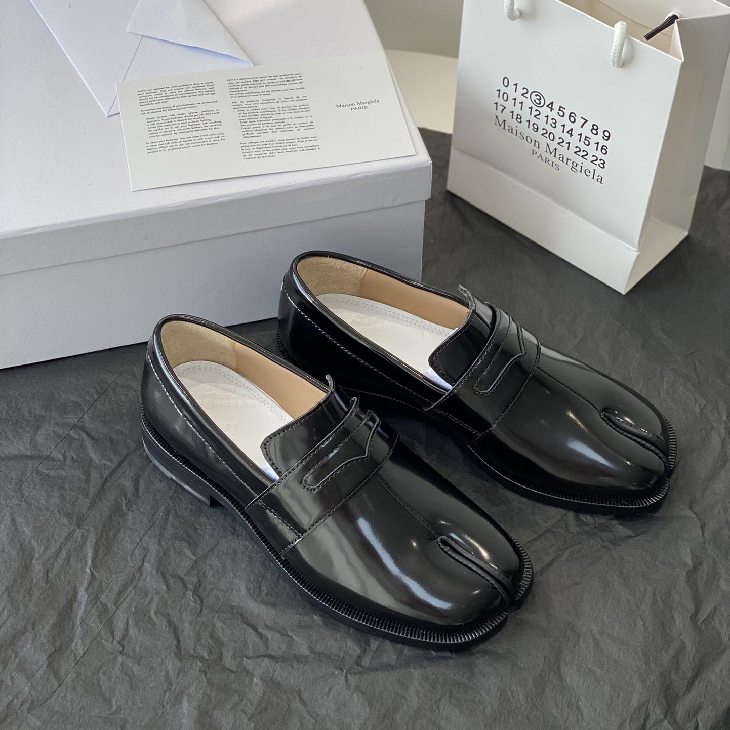 Maison Margiela Tabi Leather Loafers - PerfectKickZ