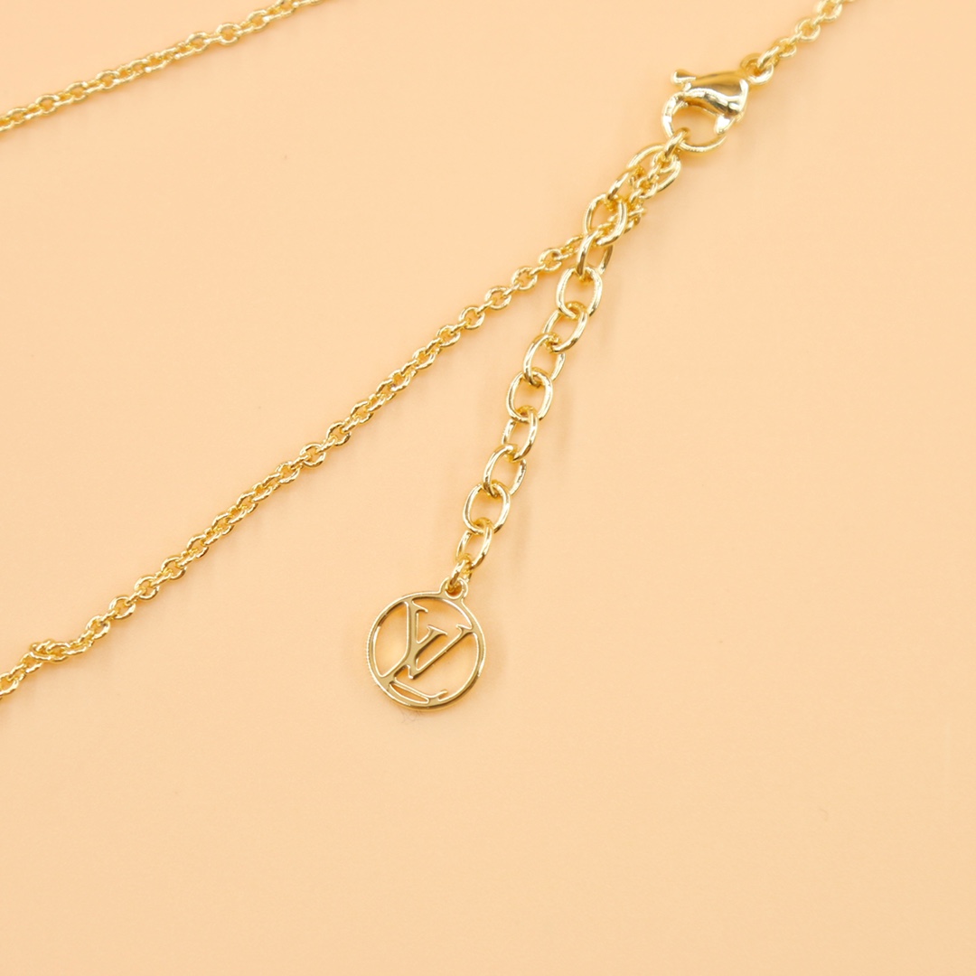 Louis Vuitton LV Idylle Blossom Large Pendant    Q93821 - PerfectKickZ