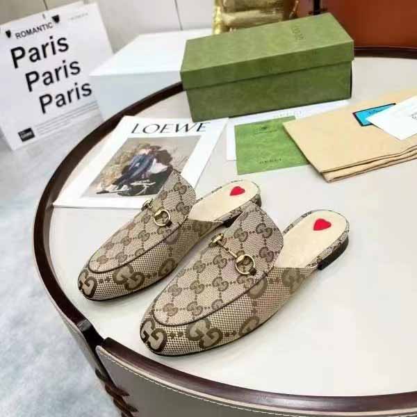 Gucci Women's Jumbo GG Princetown Slipper - PerfectKickZ