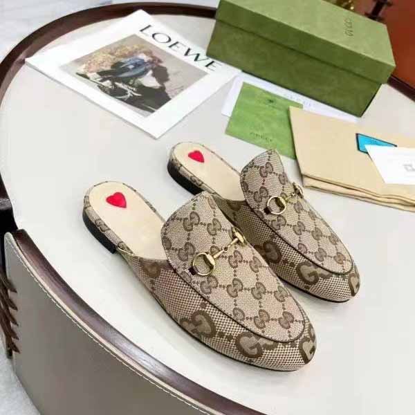 Gucci Women's Jumbo GG Princetown Slipper - PerfectKickZ