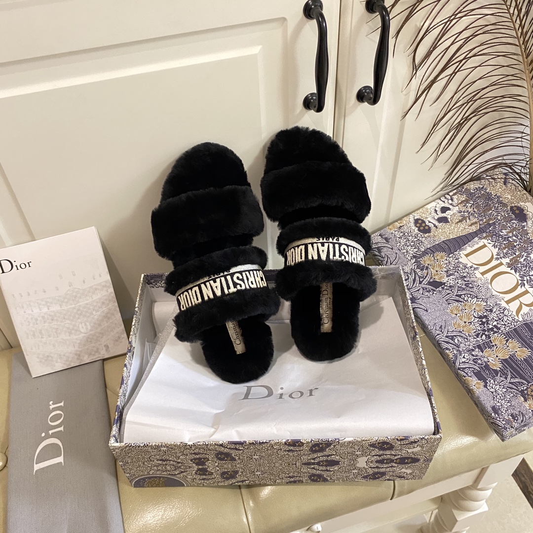 Dior Chez Moi Slide - PerfectKickZ