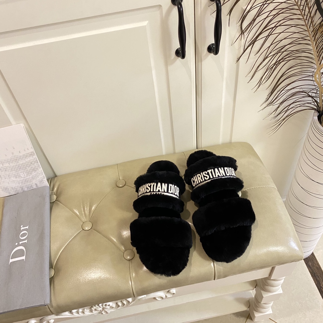Dior Chez Moi Slide - PerfectKickZ