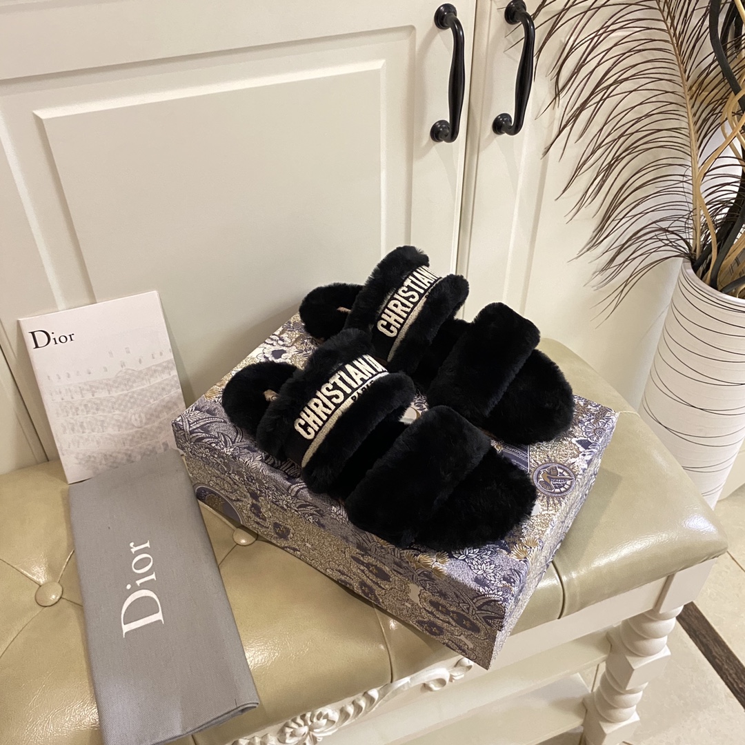 Dior Chez Moi Slide - PerfectKickZ