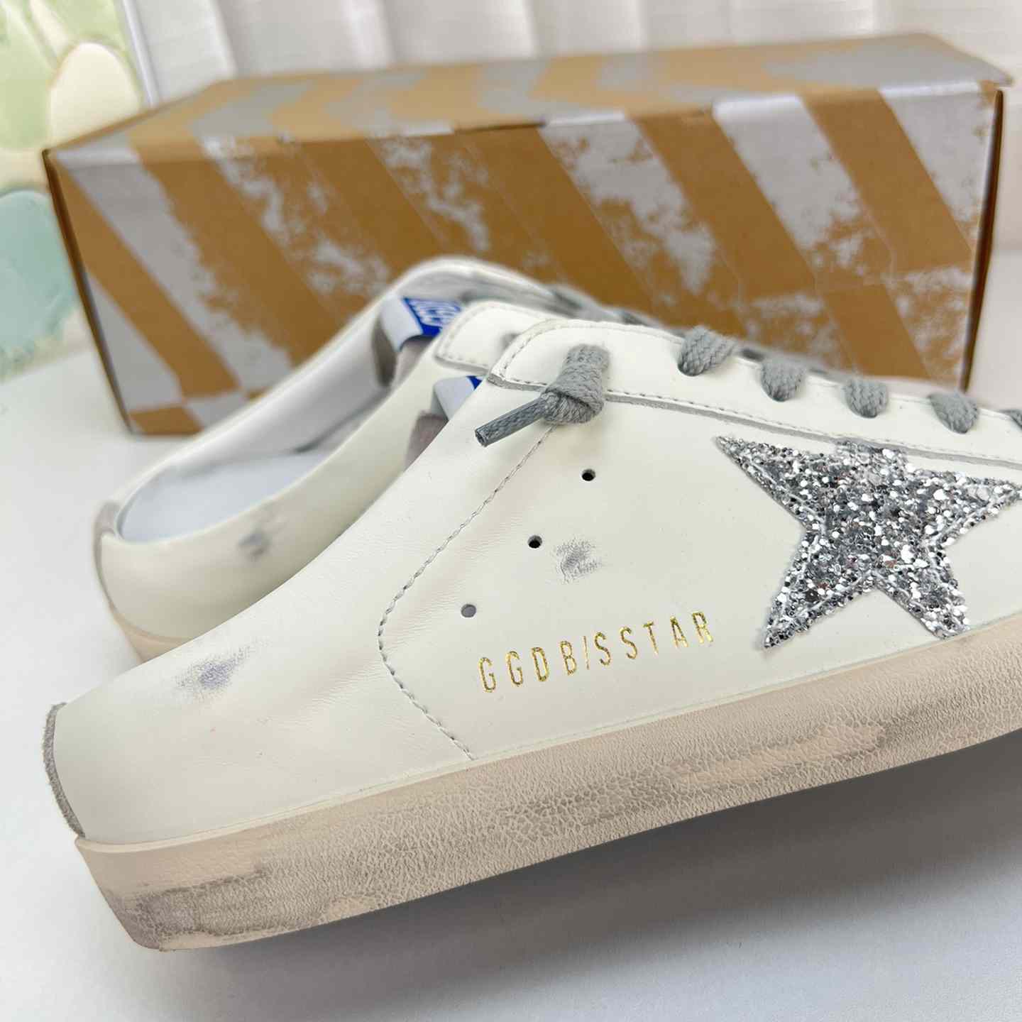 Golden Goose Super-Star Sabots In White Leather And Gray Suede With Silver Glitter Star - PerfectKickZ