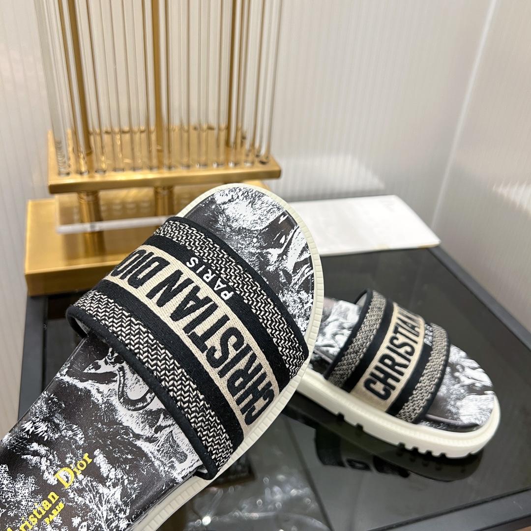 Dior Dway Slide - PerfectKickZ
