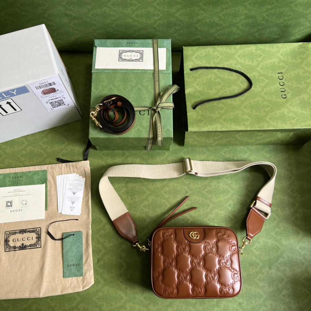Gucci GG Matelassé Leather Shoulder Bag(21.5-17-7.5cm) - PerfectKickZ