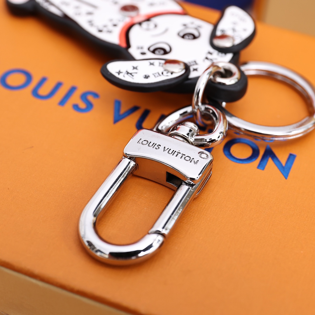 Louis Vuitton  LV Dalmata Key Holder & Bag Charm    M00746 - PerfectKickZ