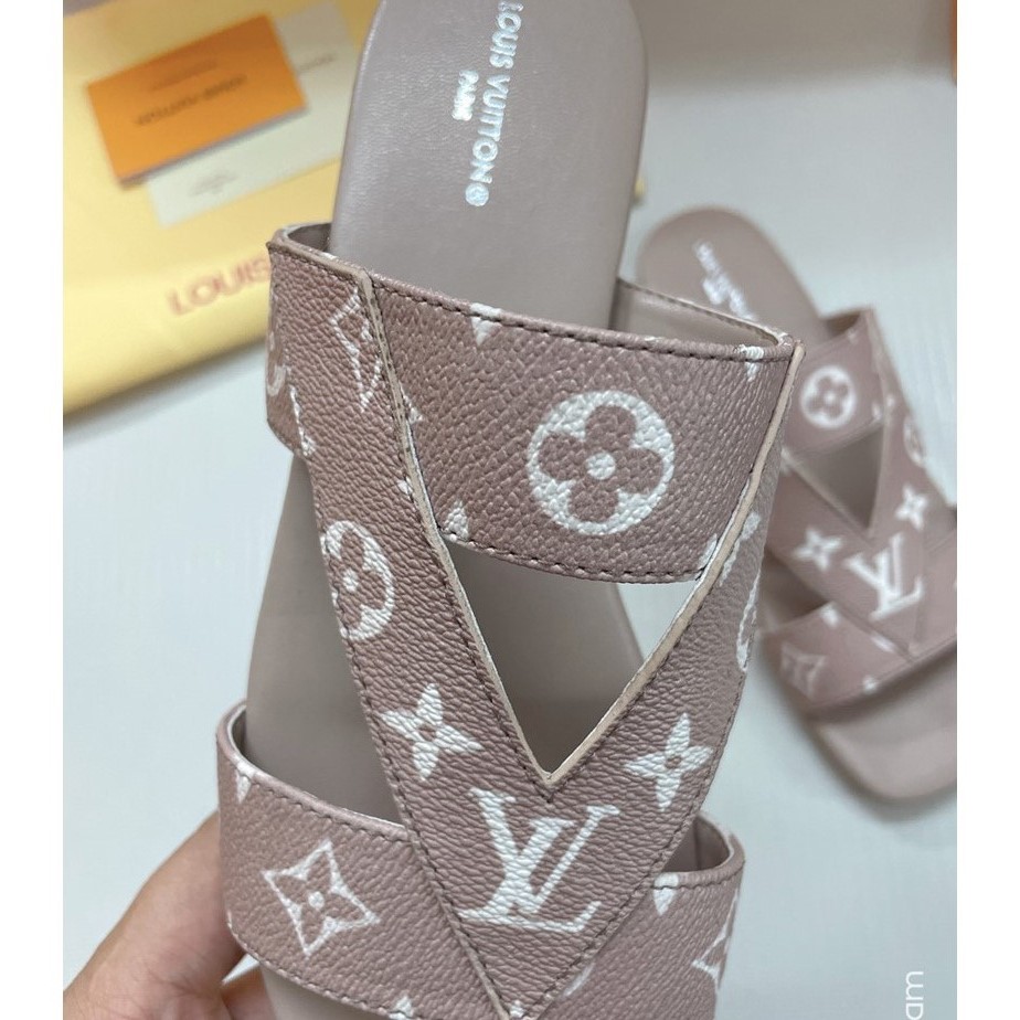 Louis Vuitton Monogram Sandal      - 